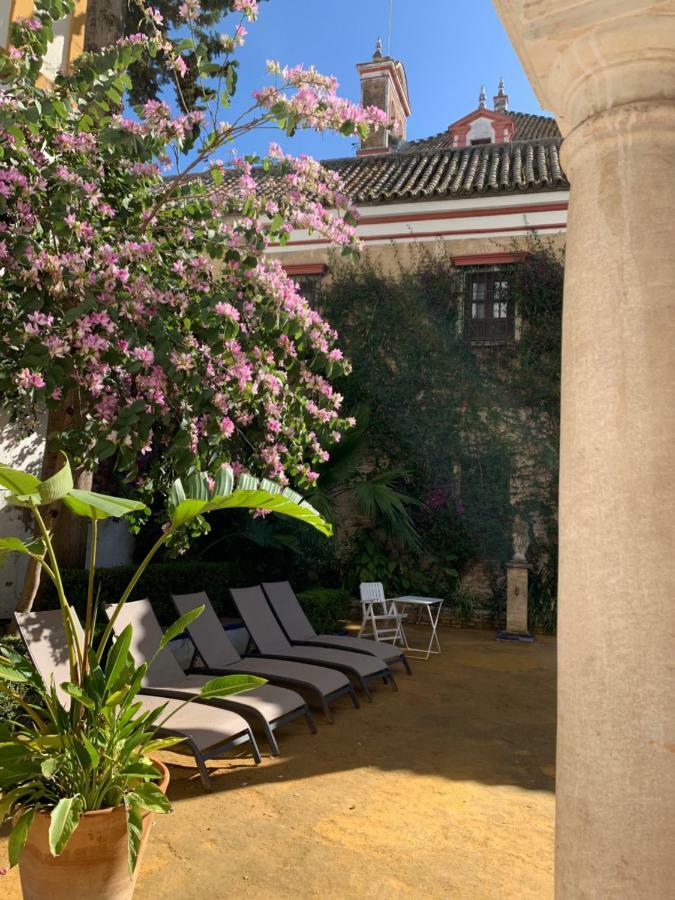 Villa Elvira, Exclusive Pool And Gardens In The Heart Of Sevilla エクステリア 写真