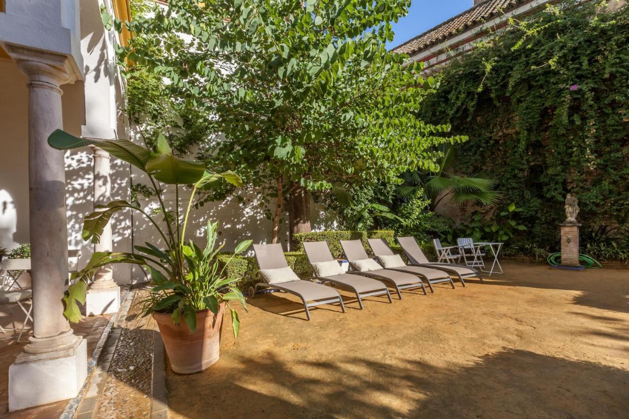 Villa Elvira, Exclusive Pool And Gardens In The Heart Of Sevilla エクステリア 写真