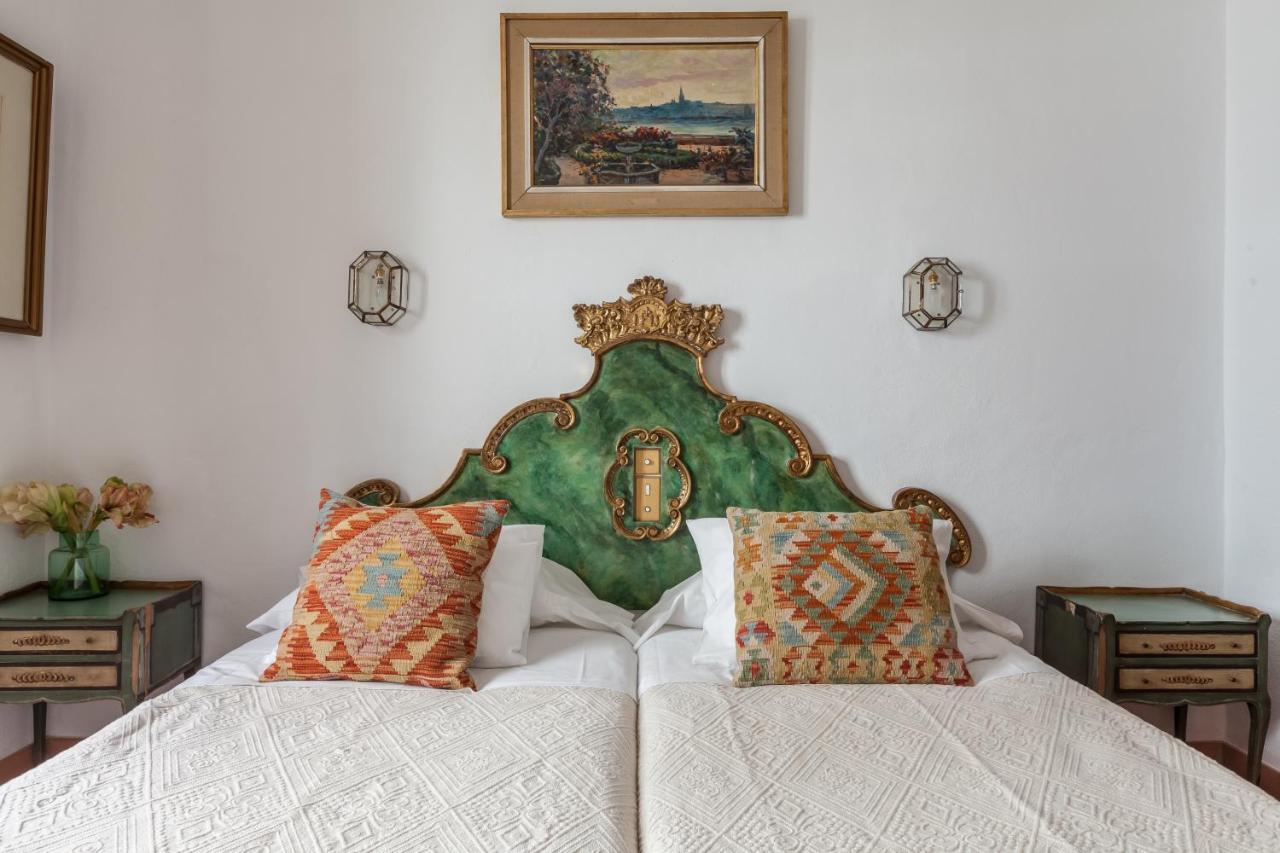 Villa Elvira, Exclusive Pool And Gardens In The Heart Of Sevilla エクステリア 写真