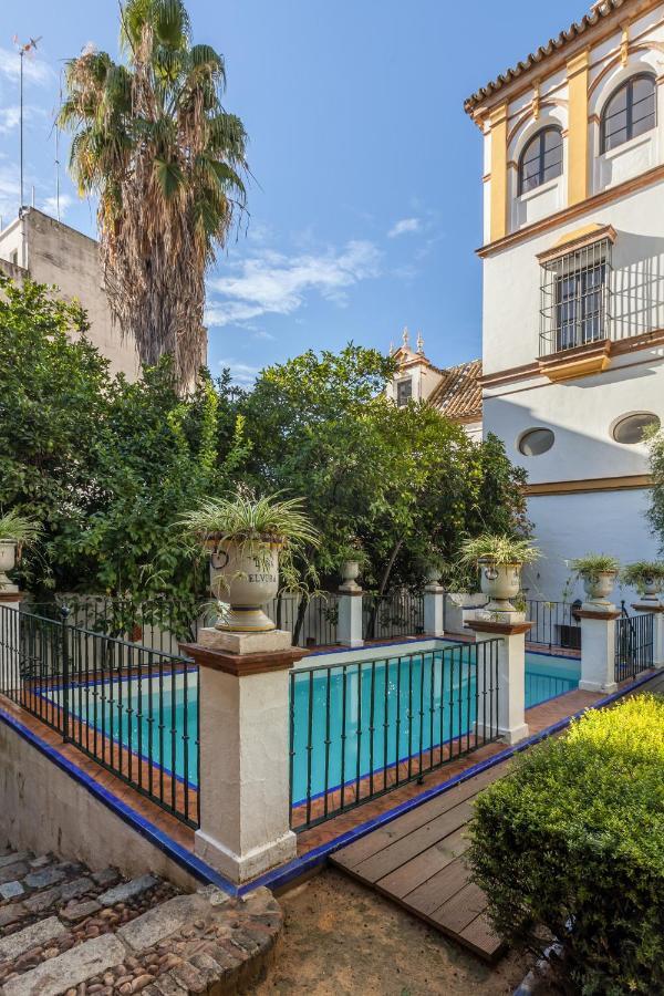 Villa Elvira, Exclusive Pool And Gardens In The Heart Of Sevilla エクステリア 写真