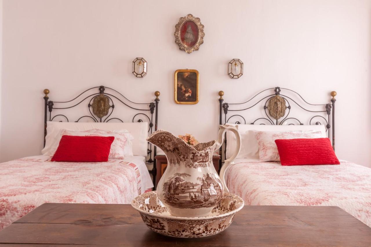 Villa Elvira, Exclusive Pool And Gardens In The Heart Of Sevilla エクステリア 写真