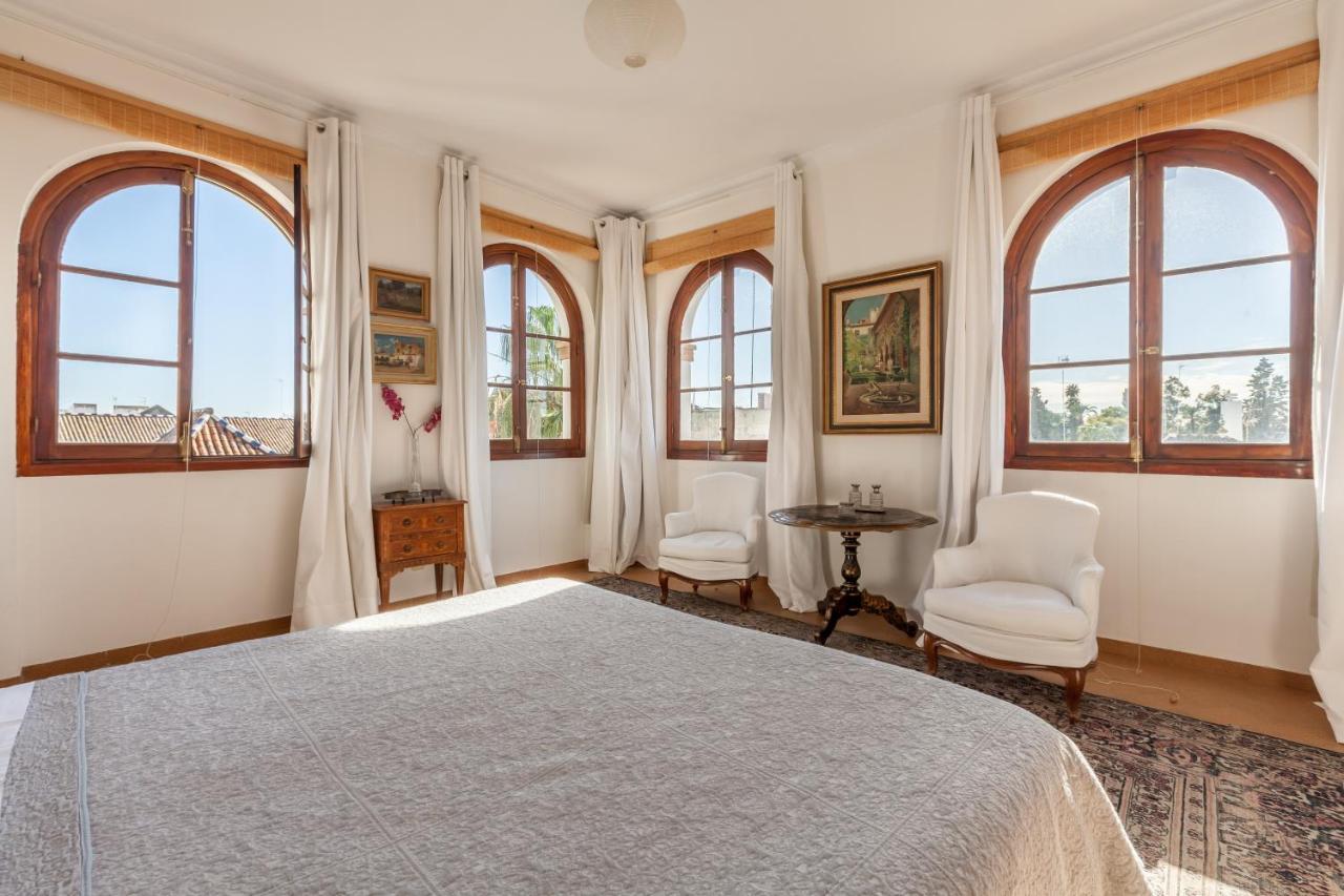 Villa Elvira, Exclusive Pool And Gardens In The Heart Of Sevilla エクステリア 写真